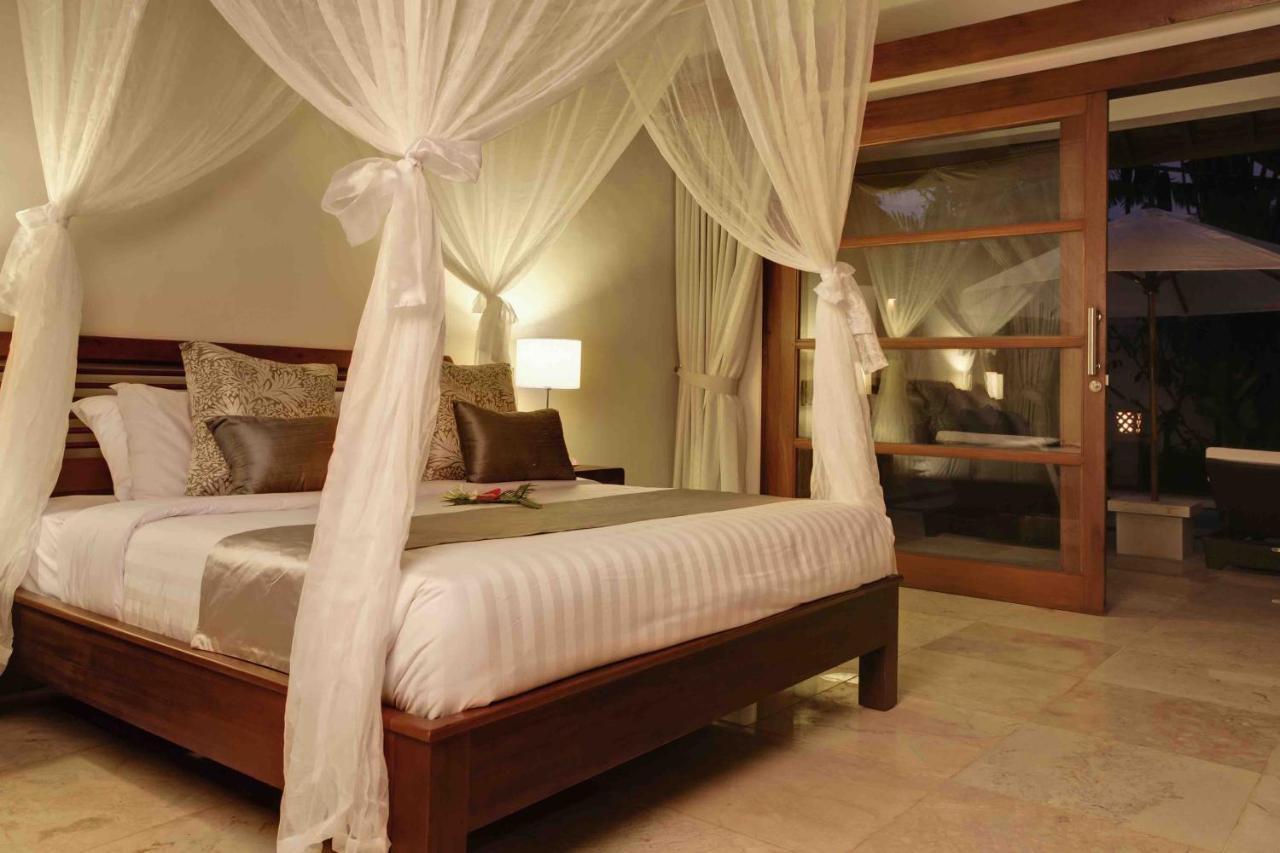Villa Alu Lima Seminyak Esterno foto