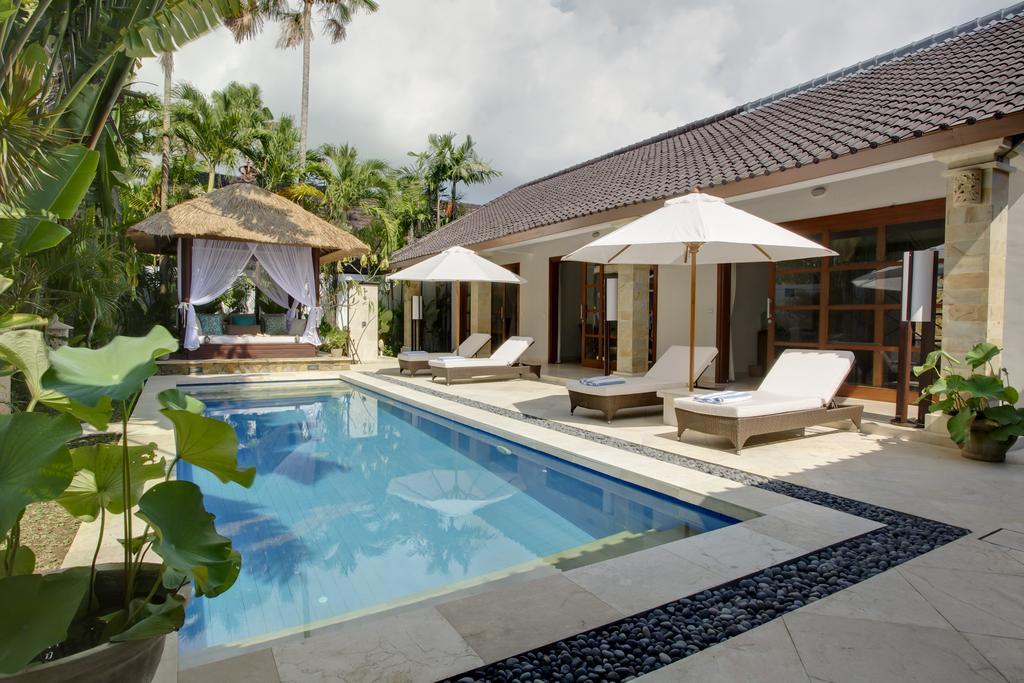 Villa Alu Lima Seminyak Esterno foto
